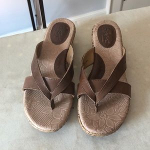 b.o.c. sandals great condition